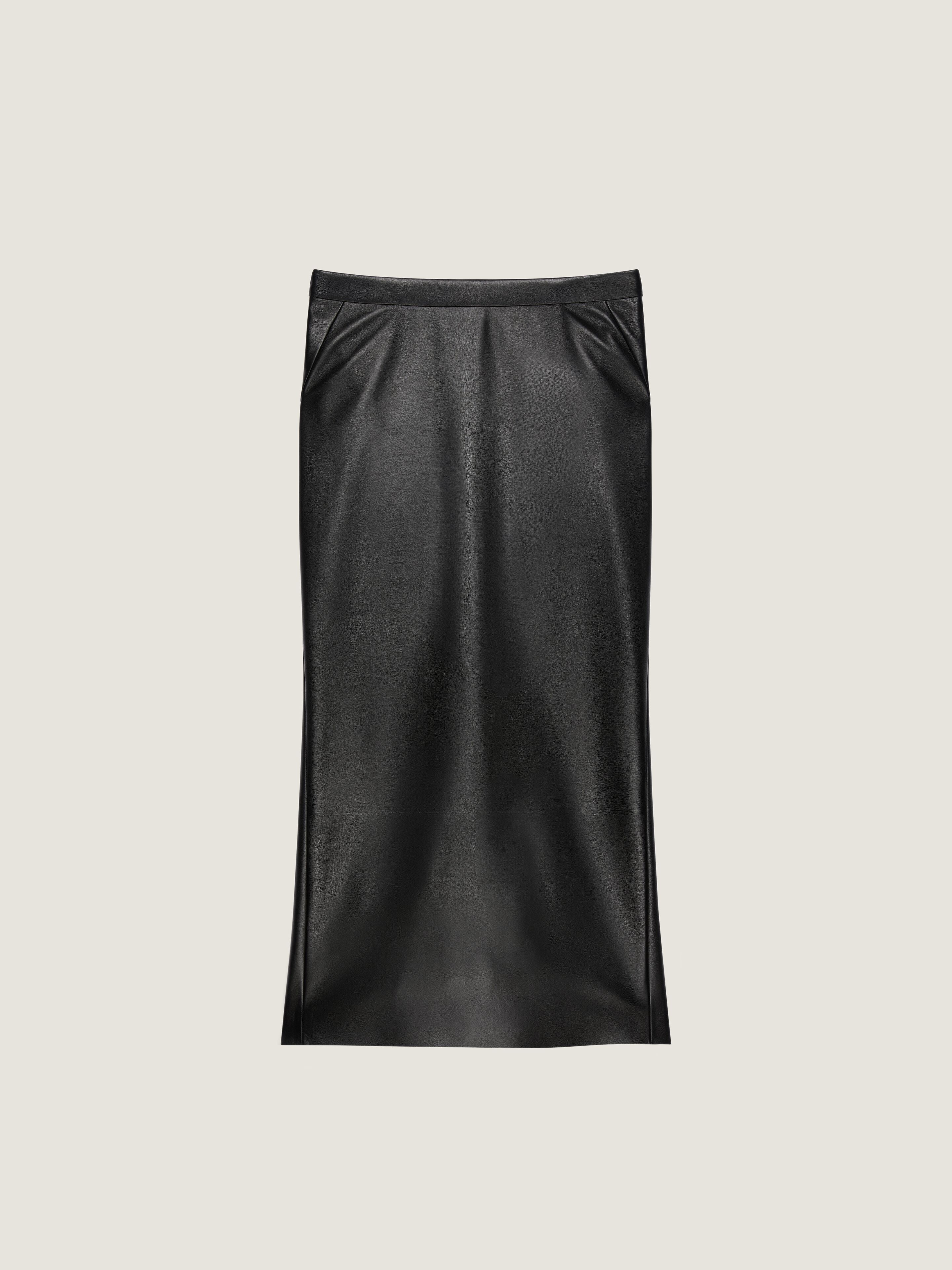 Midi kickback skirt in nappa leather